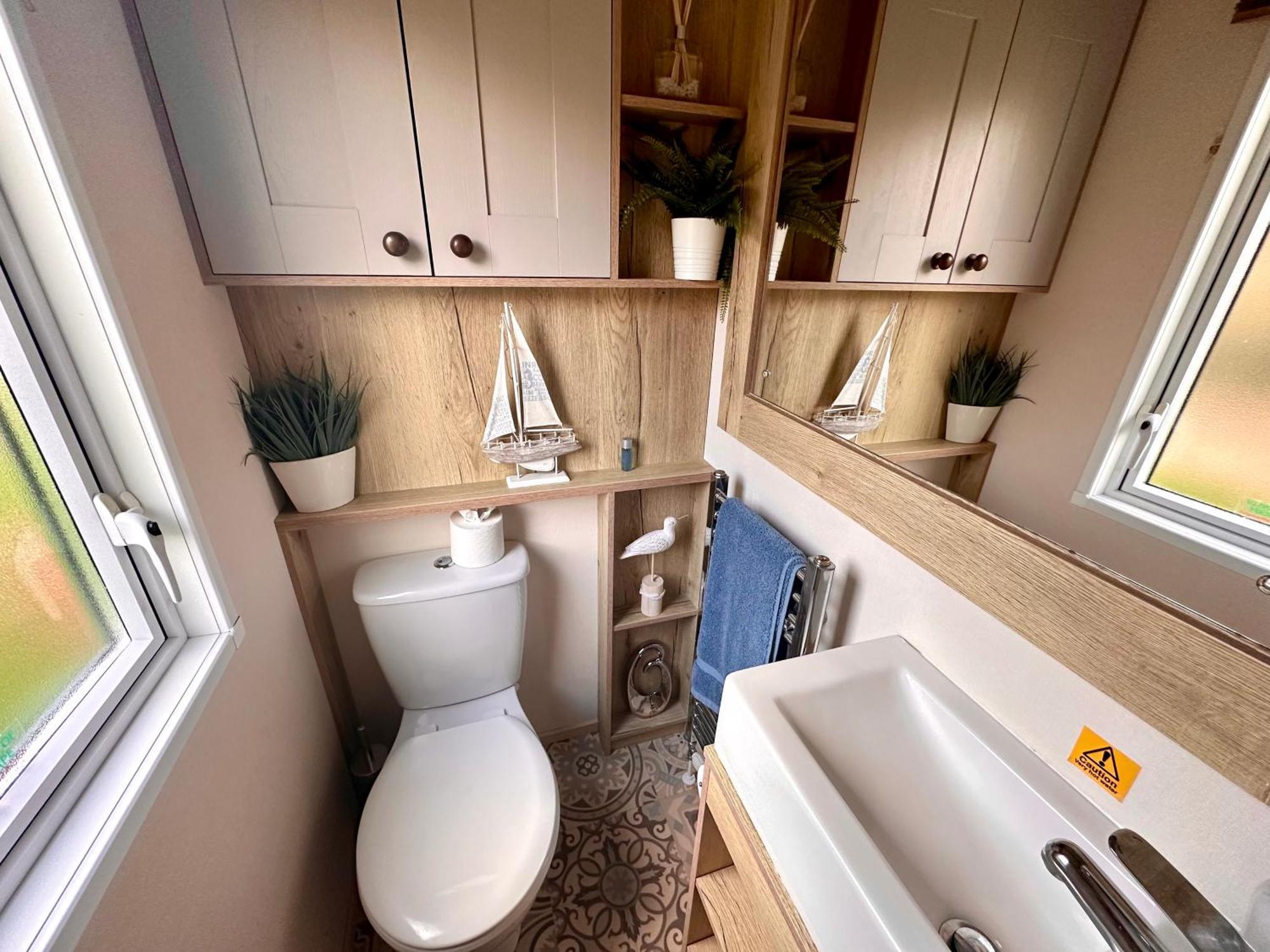 The Boat House, Hot Tub Lodge South Cerney Extérieur photo