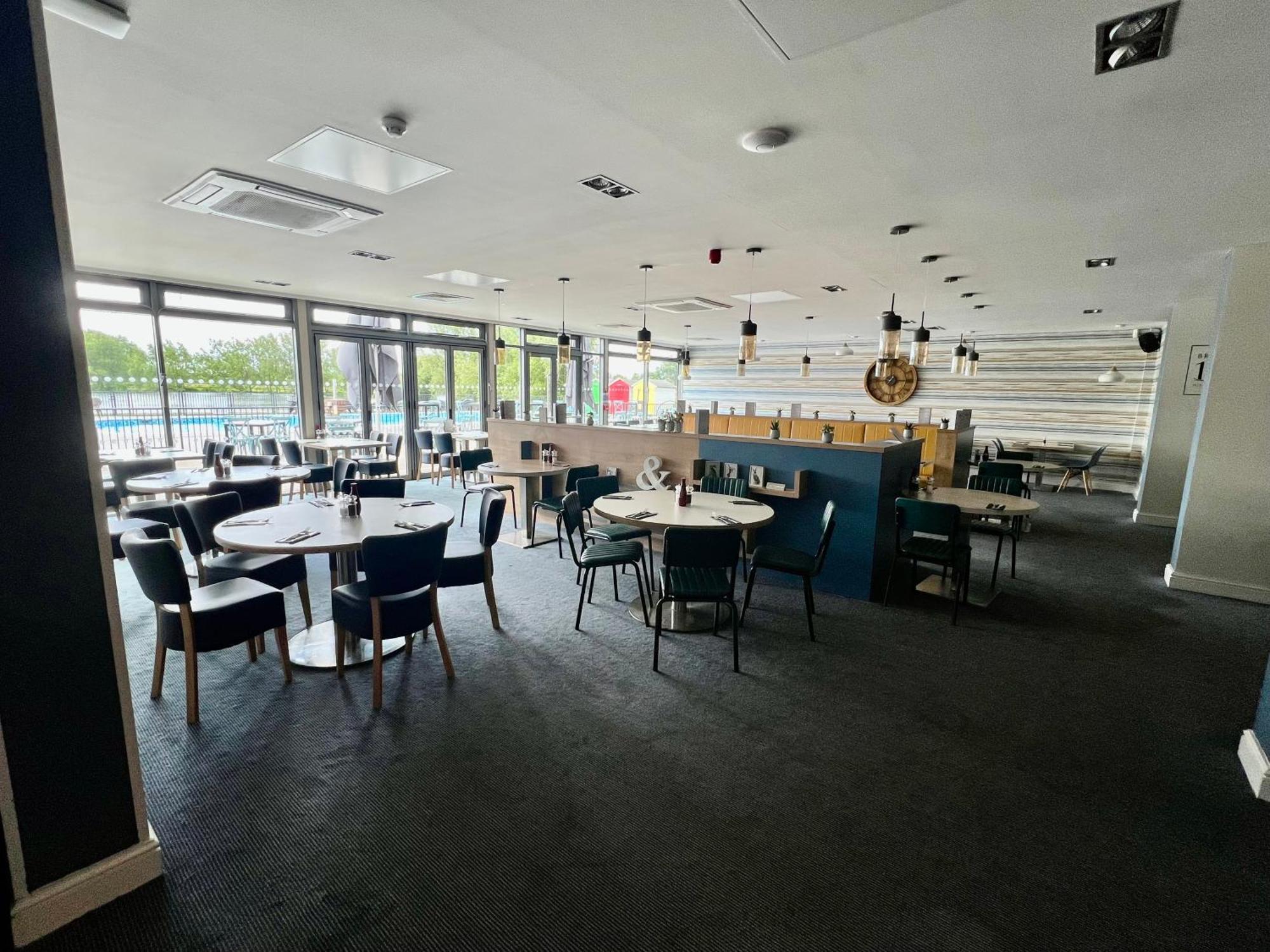 The Boat House, Hot Tub Lodge South Cerney Extérieur photo